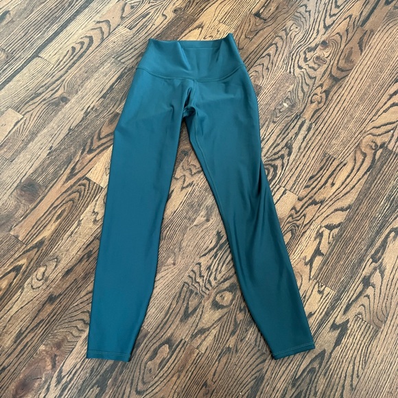 ALO leggings - Picture 2 of 4